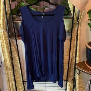 Navy Jones New York Cold shoulder top